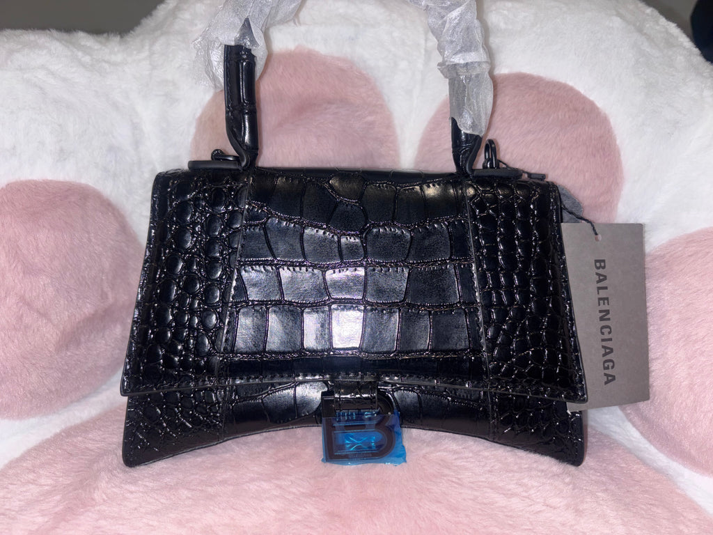 Black B Purse with Cross body Straps