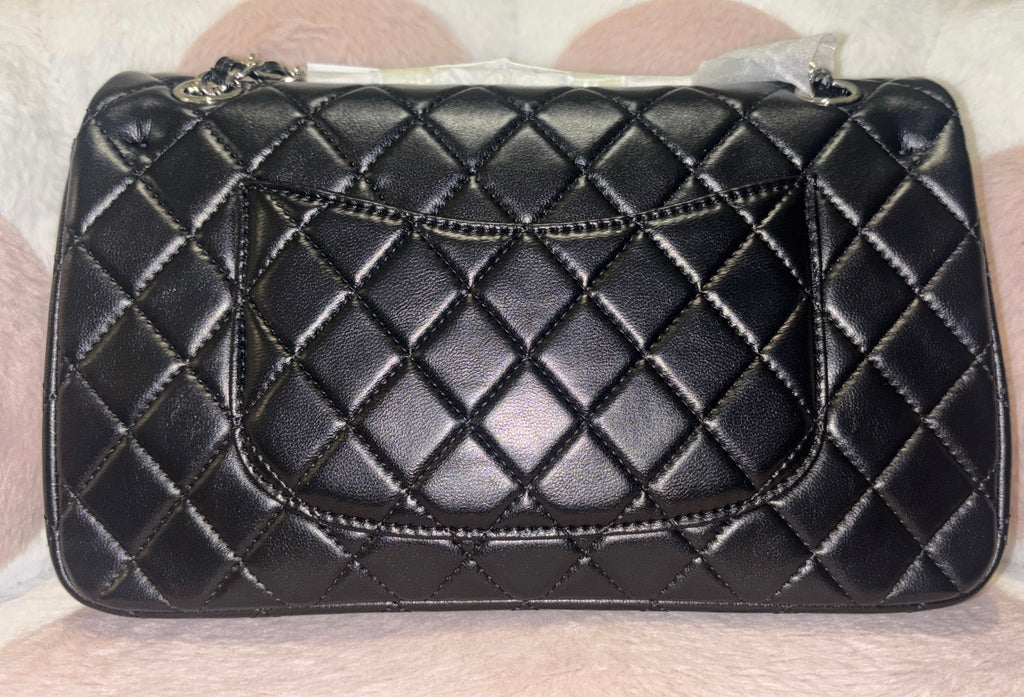 Black Classic Quilted Flap Shoulder Bag 🖤