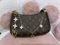 Brown Purse with Accessories & Straps Special ‼️