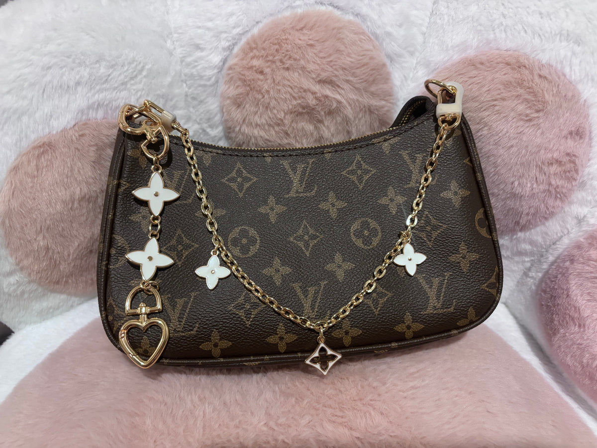 Brown Purse with Accessories & Straps Special ‼️