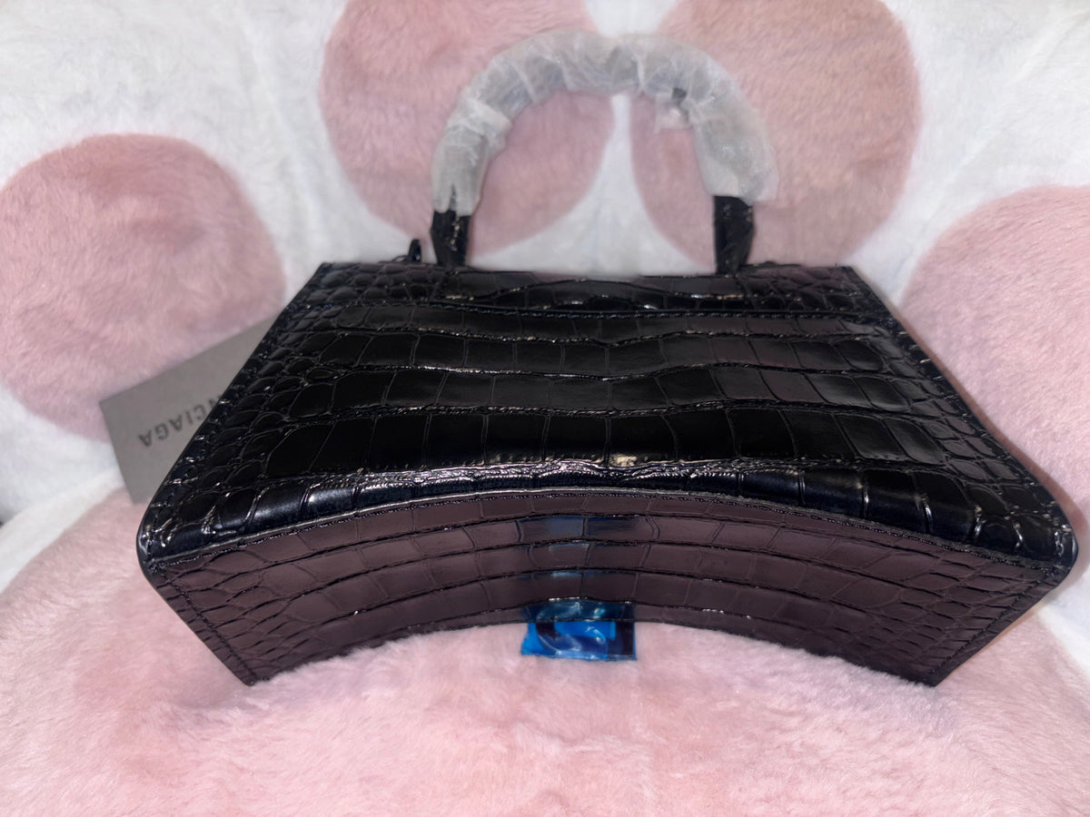 Black B Purse with Cross body Straps