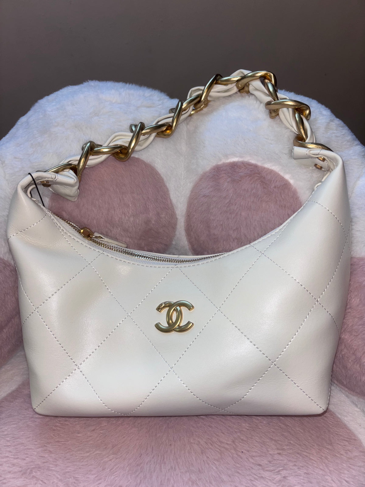 White C Purse with Golden Hardware